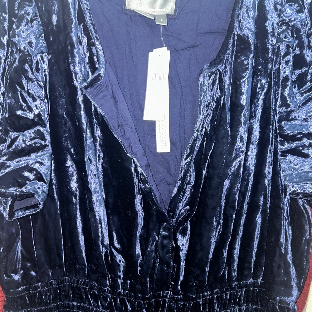 Anthropologie Somerset Navy Velvet Dress
Reg $180